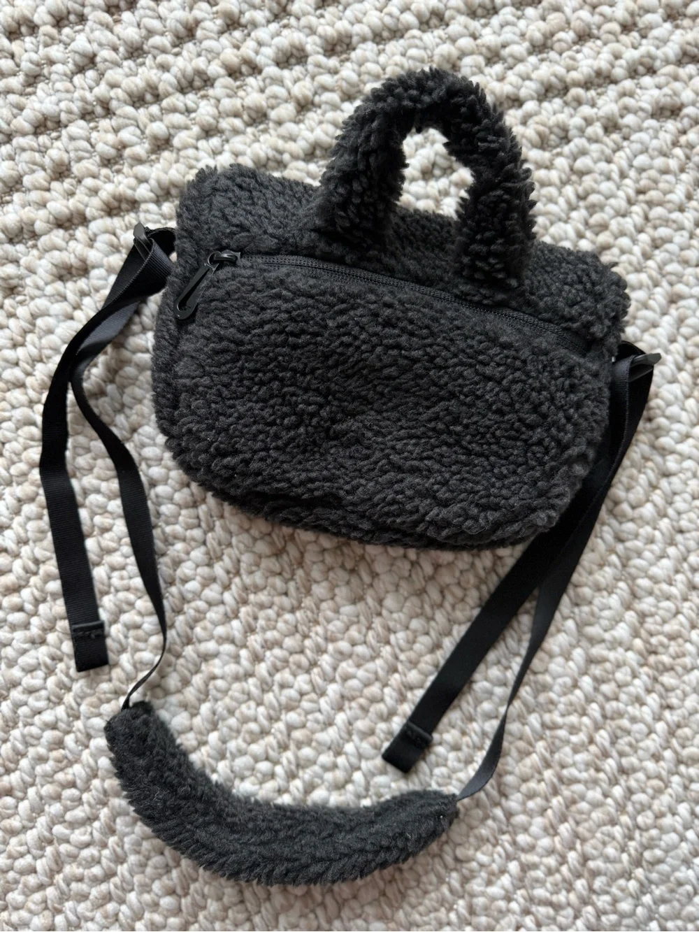 Nike cozy black